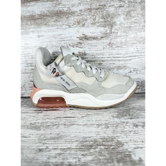 Women’s Jordan MA2 SP Summit White/Black-Light Bone Sz 5.5 Athletic - Picture 2 of 10